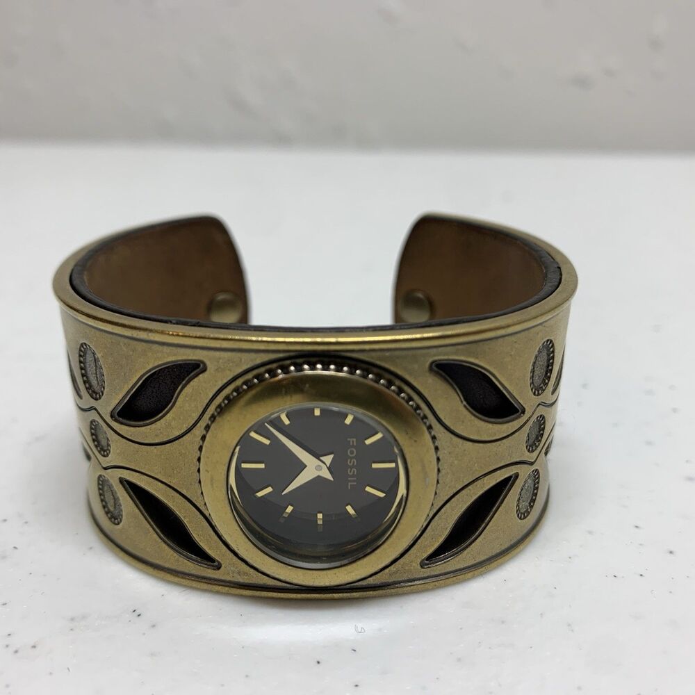 Vintage Fossil Womens Watch Cuff Leather Band 90’s Bracelet Western - Picture 2 of 12